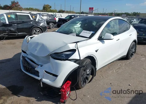 2023 Tesla Model Y Performance Dual Motor All-Wheel Drive z USA, uszkodzony, nr VIN 7SAYGDEF9PF665514